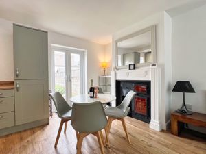 Photo 1- click for photo gallery